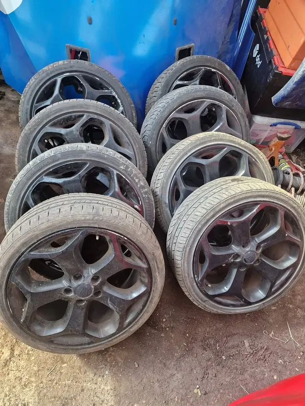 Performance Ford alloy wheels